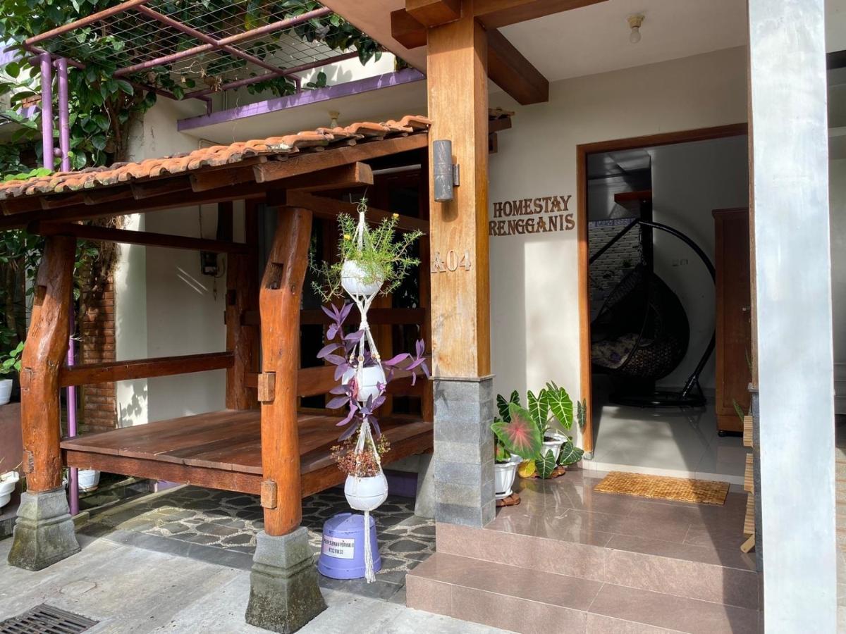 Rengganis Homestay 요그야카르타 외부 사진